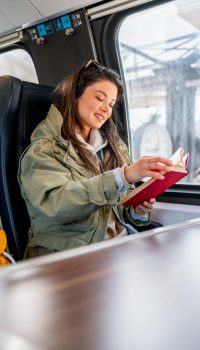 Trein boek meisje